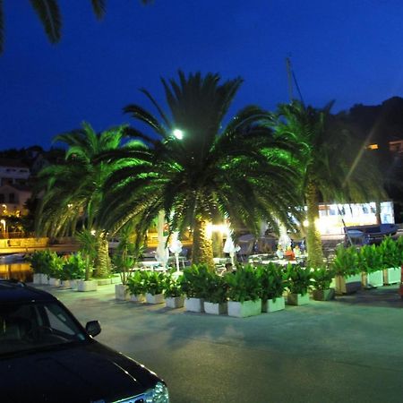 Apartment Vanda 斯普利特卡 外观 照片